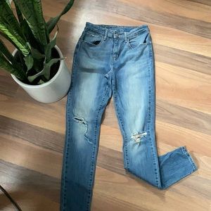 Levi’s high waist jeans